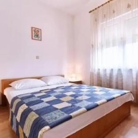 Ferienwohnung Fur 4 Personen Ca 40 Qm In Medulin, Istrien Sudkuste Von Istrien - B51988 Apartment *
