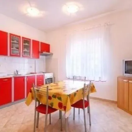 Ferienwohnung Fur 4 Personen Ca 40 Qm In Medulin, Istrien Sudkuste Von Istrien - B51988 Medulin